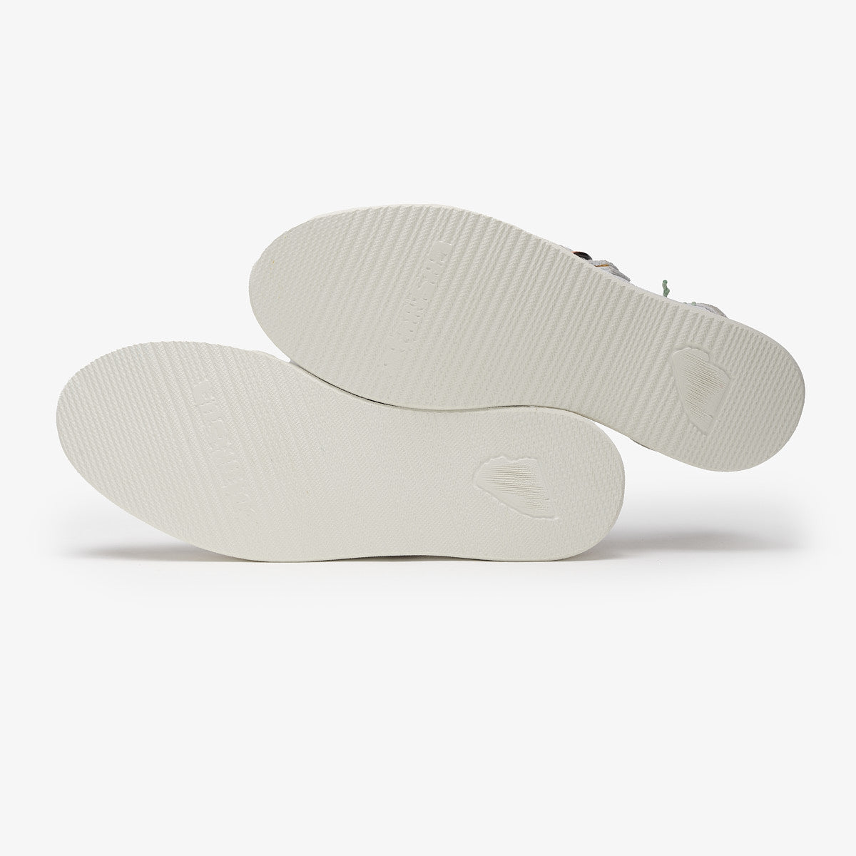 Benirras Premium | White