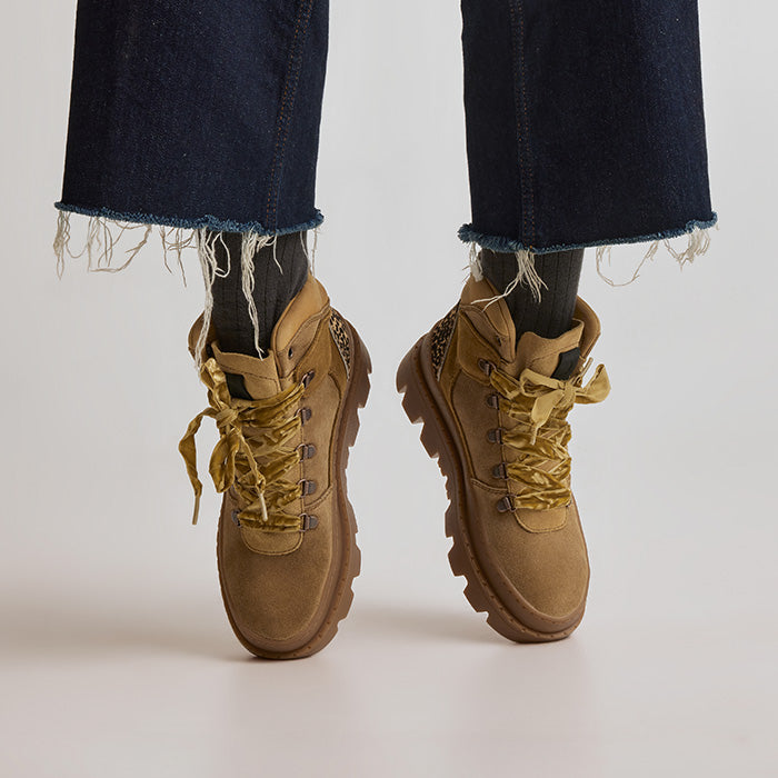 Unalome Hike Suede | Faded Chestnut