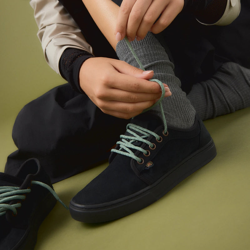 Heisei Suede | Black Blush
