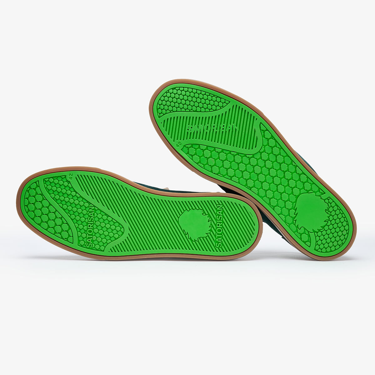 Heisei Suede | Dry Seaweed