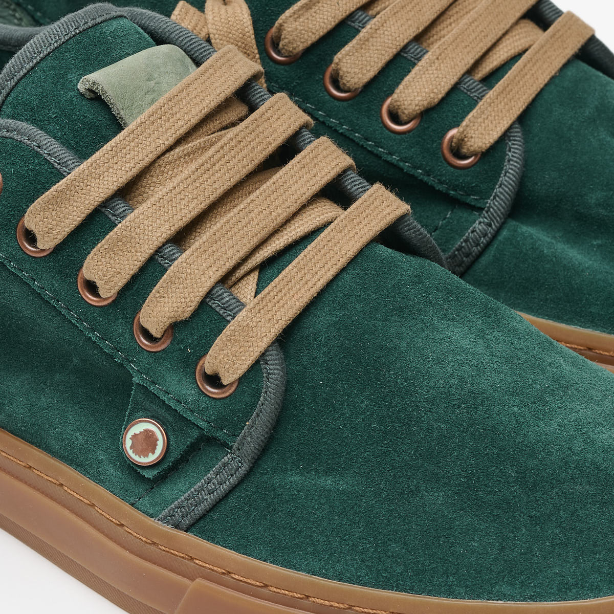 Heisei Suede | Dry Seaweed