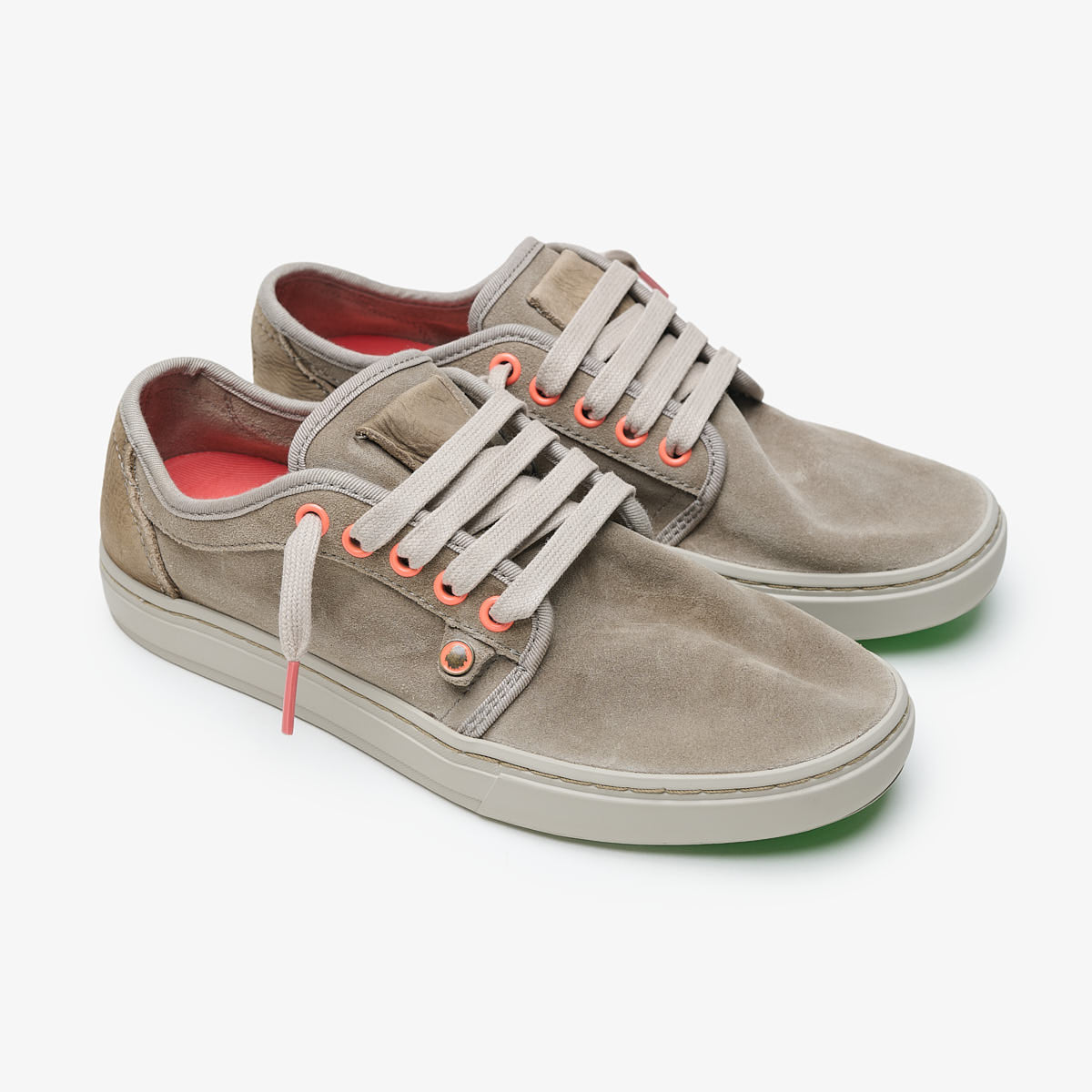 Heisei Suede | Gravel